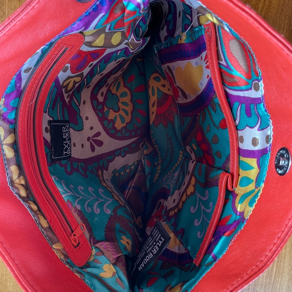 Beautiful Peach Purse!
